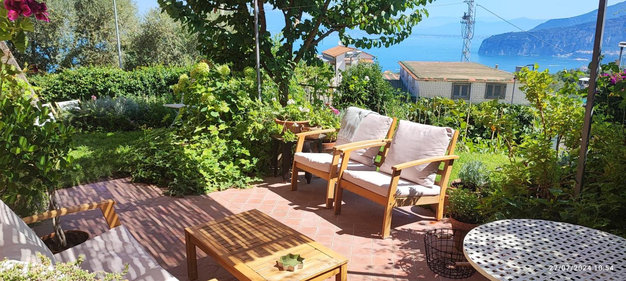Bed and Breakfast Lally'S Garden à Sorrente Extérieur photo